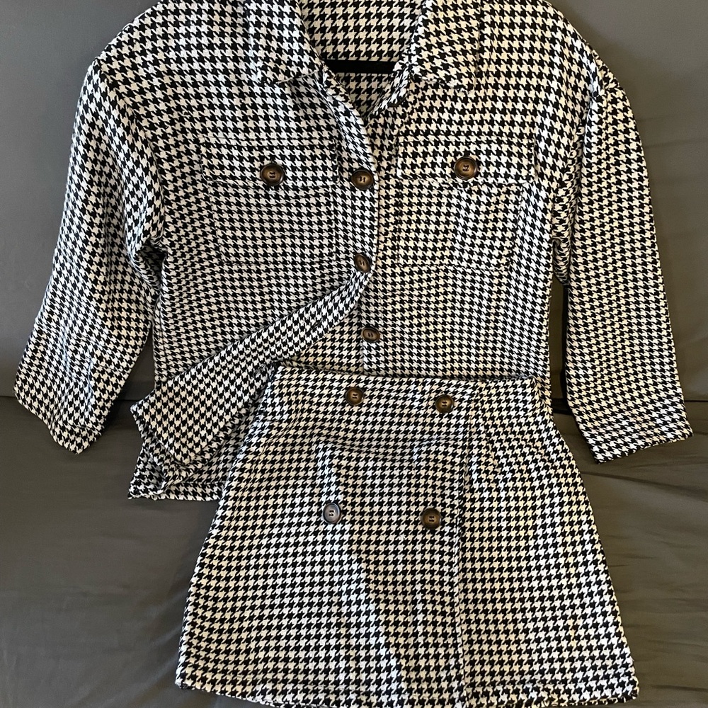Brand New Houndstooth Blazer + Skirt Matching Set Size Small Never Worn!
